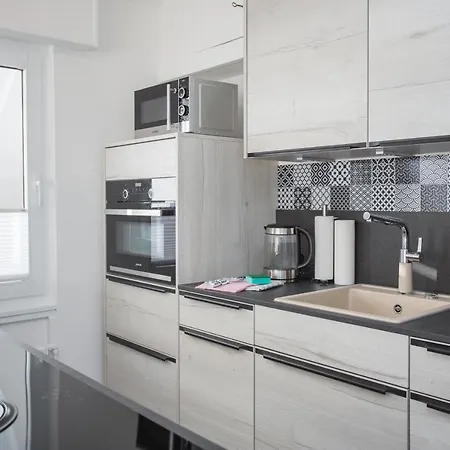 شقة Astenperle Ii In Infrarosauna, Massagesessel, Balkon